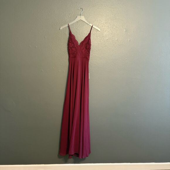Lulu's NWT Madalyn Burgundy Lace Maxi Dress Size S - Picture 4 of 11